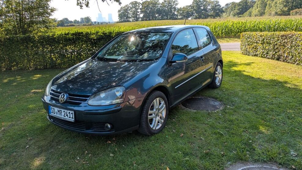 VW Golf 198.500 km 2.100 € Lippetal 59510