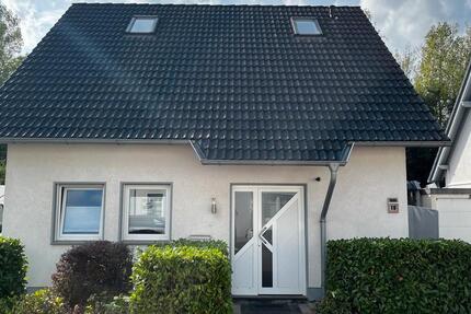 Haus Bergkamen - 6 Zimmer, 120 m&sup2;, 409.000&euro; | Angebot:27430341