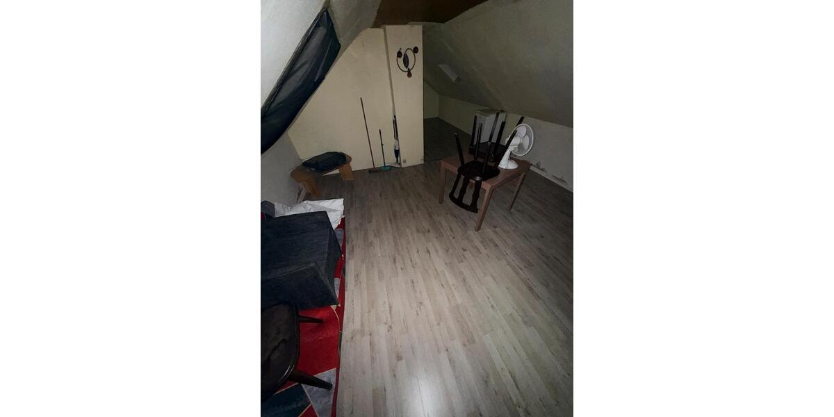 Dachgeschoßwohnung Menden (Sauerland) Berkenhofskamp - 1 Zimmer, 66 m&sup2;, 550&euro; | Angebot:25791797