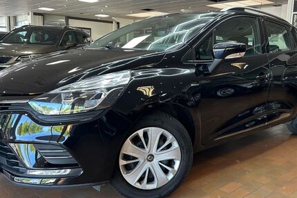 Renault Clio 73.000 km 9.290 &euro; Hamm 59067