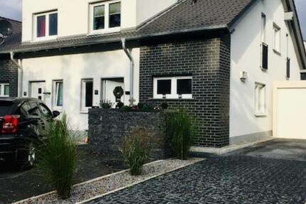 Haus Holzwickede - 3 Zimmer, 124 m&sup2;, 474.999&euro; | Angebot:24887970