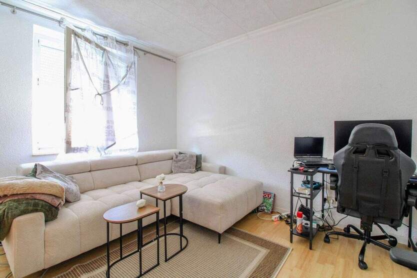 Gepflegtes Zuhause mit Garten, Terrasse und Stellplätzen - ideal für Paare oder Familien 4 zimmer