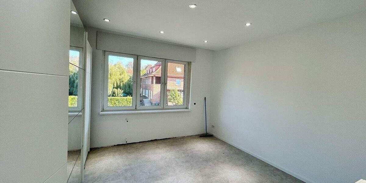 Kurzfristig verfügbar - Riesige DHH in Hamm-Mitte - Nähe OLG-Park! 8 zimmer