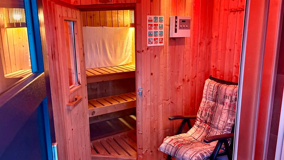 Einfamilienhaus (BJ 2016) mit Sauna, Klima, provisionsfrei!!! 7 zimmer