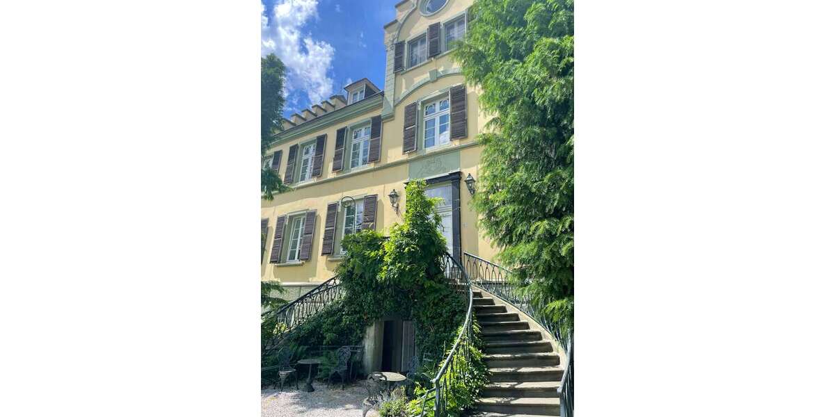 Wohnung zum Mieten in Werl 1.052 € 146.6 m² 5 zimmer