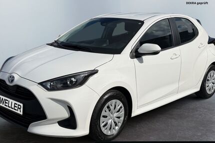 Toyota Yaris 32.770 km 18.440 &euro; Hamm 59067