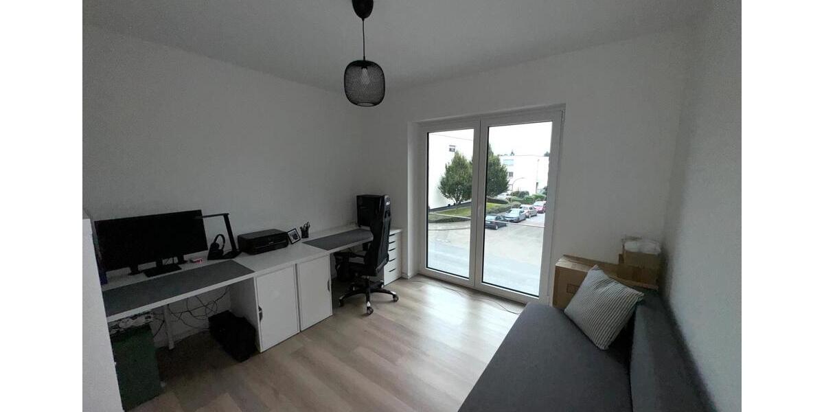 Etagenwohnung Dortmund Brackel - 3 Zimmer, 94 m&sup2;, 1.840&euro; | Angebot:25433406