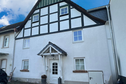 Zimmer Balve - 5 Zimmer, 100 m&sup2;, 750&euro; | Angebot:25880165