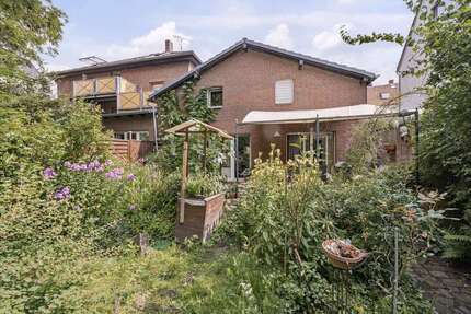 Haus zum Kaufen in Dortmund 569.000 € 447 m² 10 zimmer