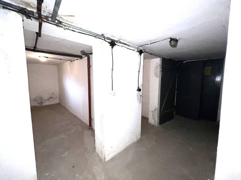 Sanierungsbedürftige Doppelhaushälfte in Dortmund-Brackel 5 zimmer