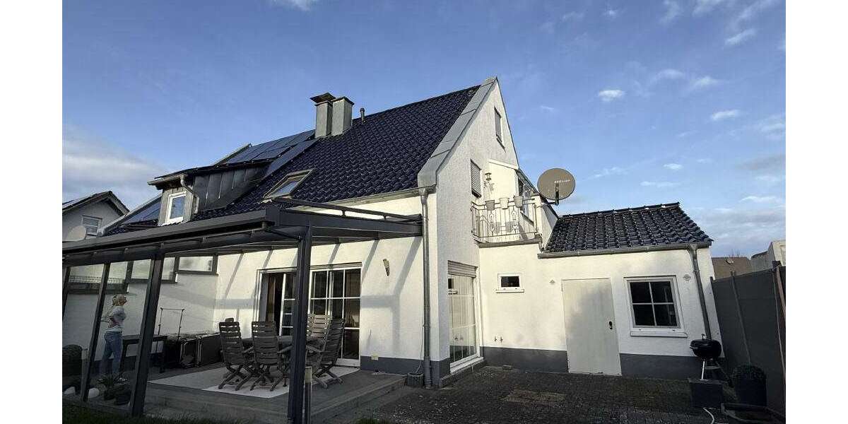 Haus zum Kaufen in Ense 319.000 € 120 m² 5 zimmer