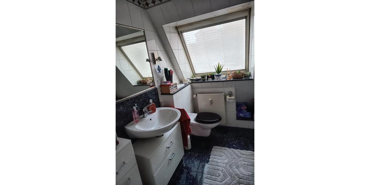 Dachgeschoßwohnung Werne - 4 Zimmer, 110 m&sup2;, 1.100&euro; | Angebot:24849646