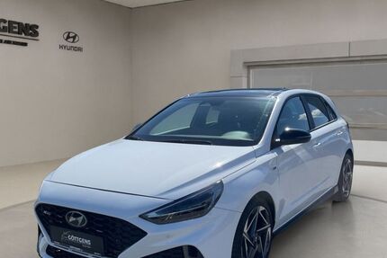 Hyundai i30 5.450 km 27.490 &euro; Soest 59494