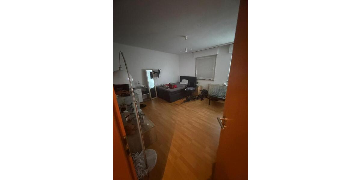 Etagenwohnung Beckum - 4 Zimmer, 140 m&sup2;, 950&euro; | Angebot:26321240