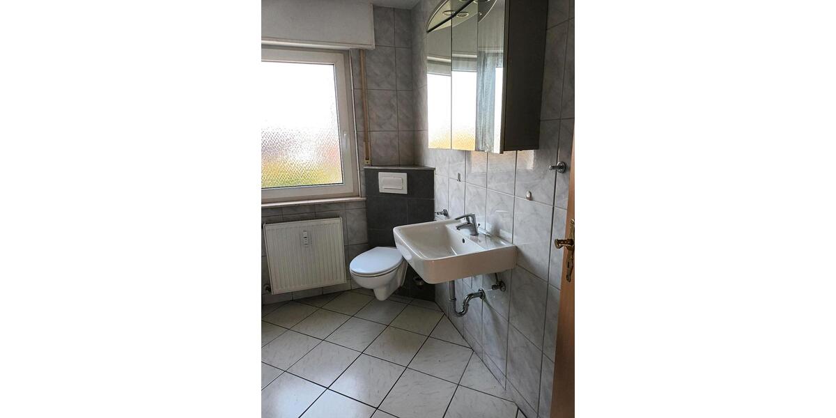 Etagenwohnung Ense - 3 Zimmer, 85 m&sup2;, 520&euro; | Angebot:25420396