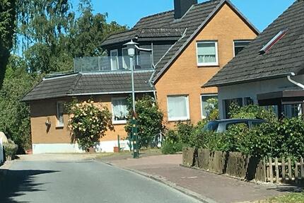 Grömitz, 2-Familienhaus mit 2 strandnahen Wohnungen zu verkaufen