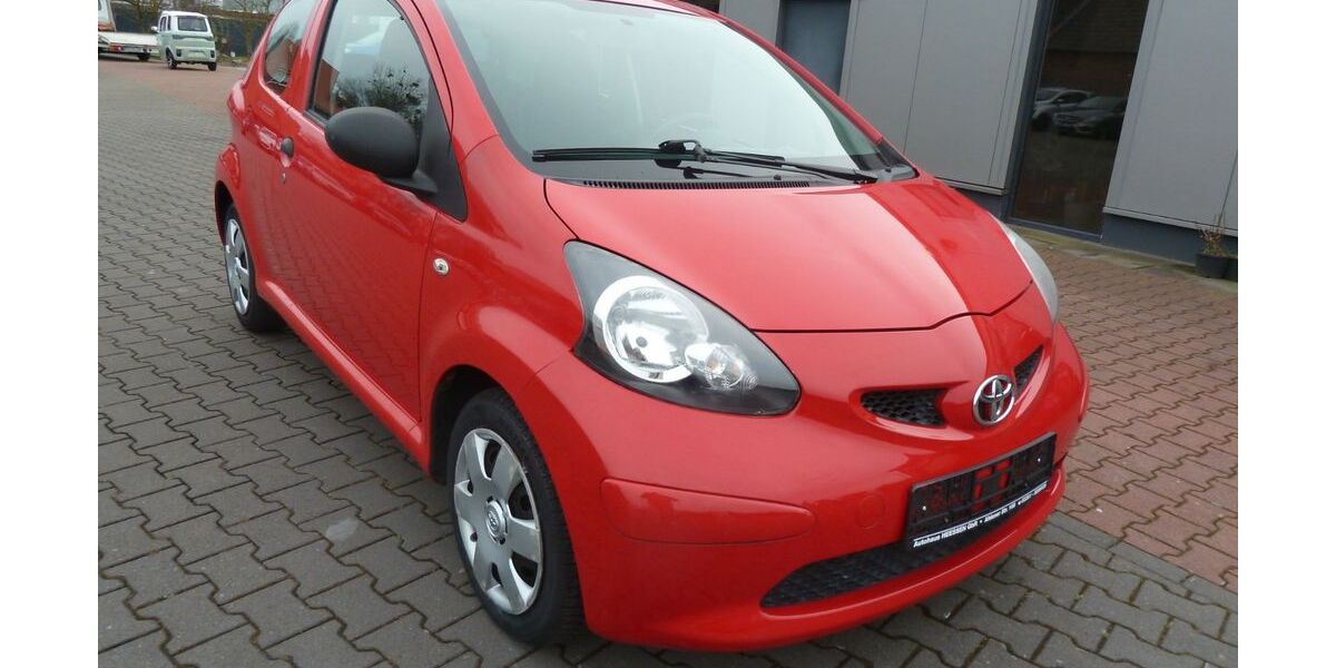 Toyota Aygo (X) 169.000 km 2.290 &euro; Hamm 59073