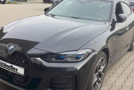 BMW i4 27.005 km 45.770 &euro; Hamm 59071