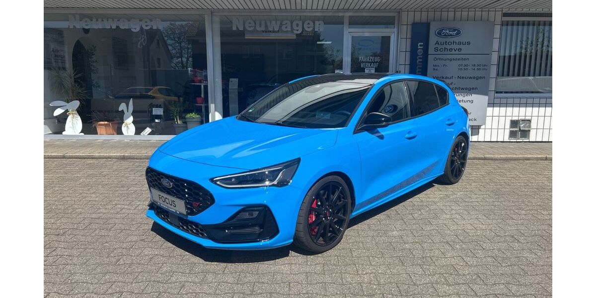 Ford Focus 2.100 km 39.970 &euro; Kamen 59174
