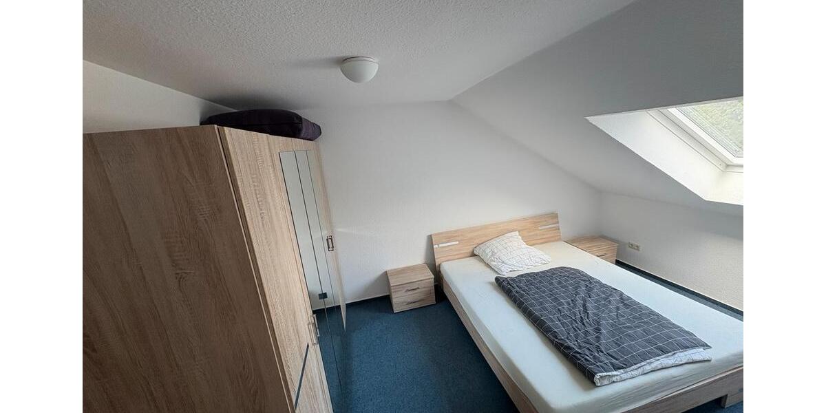 Dachgeschoßwohnung Beckum - 5 Zimmer, 124 m&sup2;, 240.000&euro; | Angebot:25376604