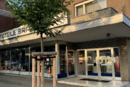 Attraktive Gewerbefläche in zentrumsnaher Lage mit Parkplätzen