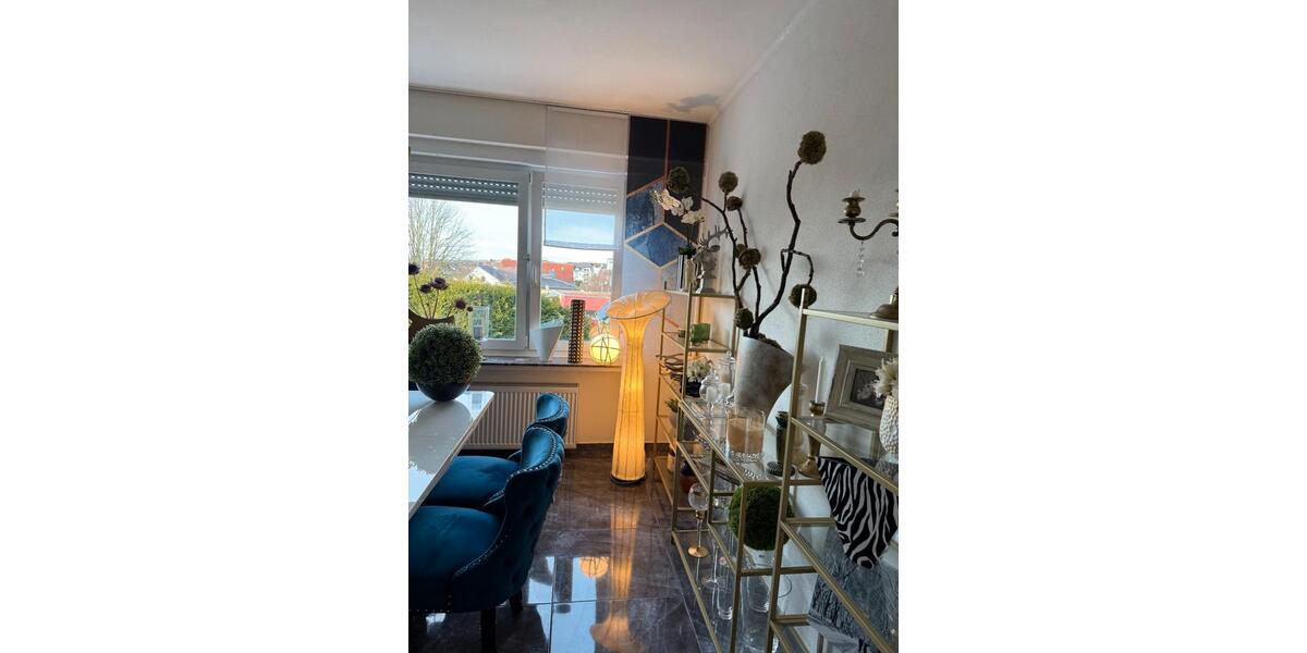 Doppelhaushälfte Menden (Sauerland) - 8 Zimmer, 205 m&sup2;, 220.000&euro; | Angebot:26886660