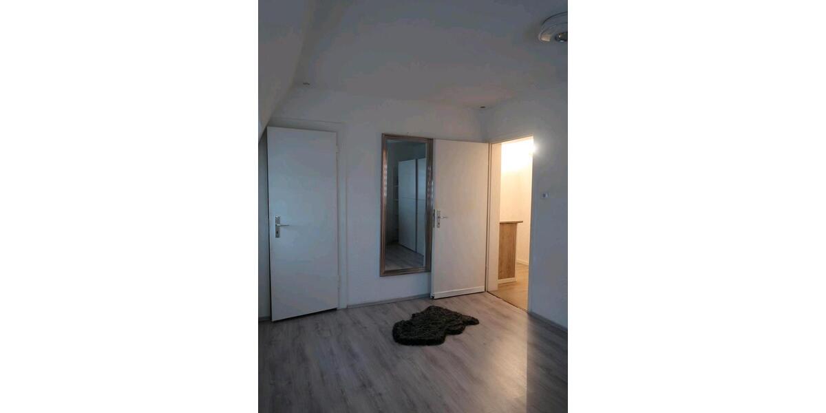 Doppelhaushälfte Ahlen Dolberg - 4 Zimmer, 80 m&sup2;, 195.000&euro; | Angebot:26429376