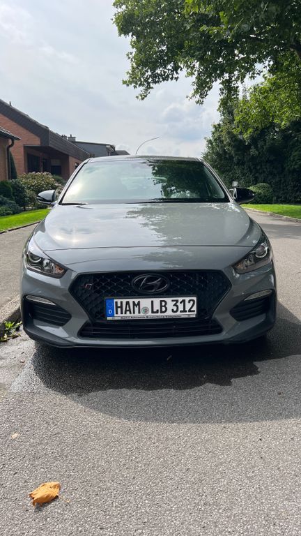 i30