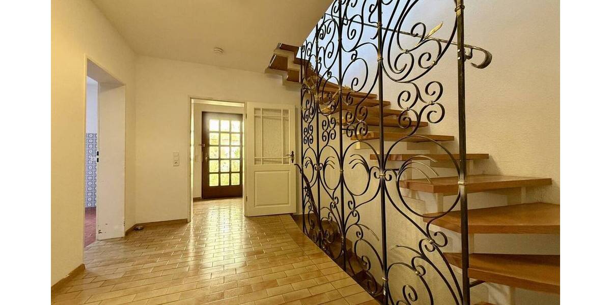 Mehrfamilienhaus, Wohnhaus Fröndenberg - 7 Zimmer, 210 m&sup2;, 339.000&euro; | Angebot:26515611