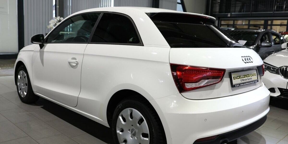 Audi A1 1.6 TDI SPORT WHITE / XENON, NAVI-MMI, LEDER 111.000 km 13.444 &euro; Hamm 59077