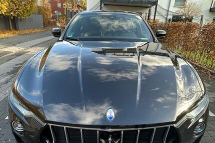 Maserati Levante 65.000 km 53.000 € Lünen 44532