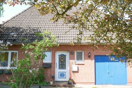 Einfamilienhaus mit schönem Garten in ruhiger Lage in Garding zu verkaufen