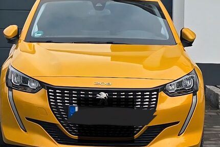 Peugeot 208 113.000 km 10.700 € Möhnesee 59519