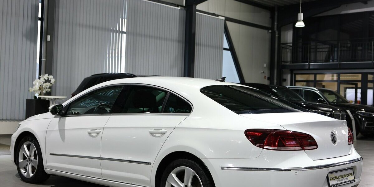 VW CC 1.4 TSI DSG SPORTLINE WHITE / XENON / NAVI+ 92.000 km 15.991 &euro; Hamm 59077