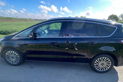 Ford S-Max 177.000 km 11.500 &euro; Beckum 59259