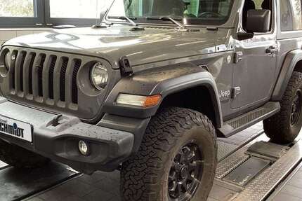 Jeep Wrangler 63.000 km 44.880 &euro; Soest 59494