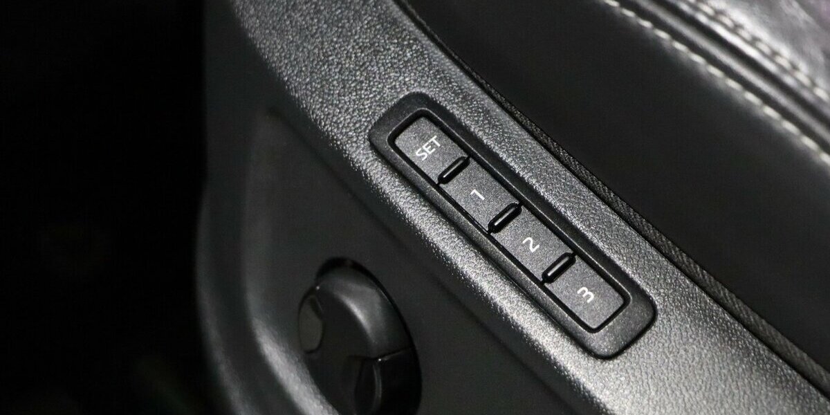 Skoda Kodiaq 1.5 TSI DSG SPORTLINE BLACK / PANORAMA / 120.000 km 25.444 &euro; Hamm 59077