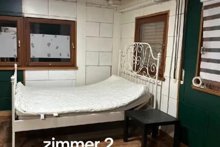 WG ab sofort frei 1 zimmer