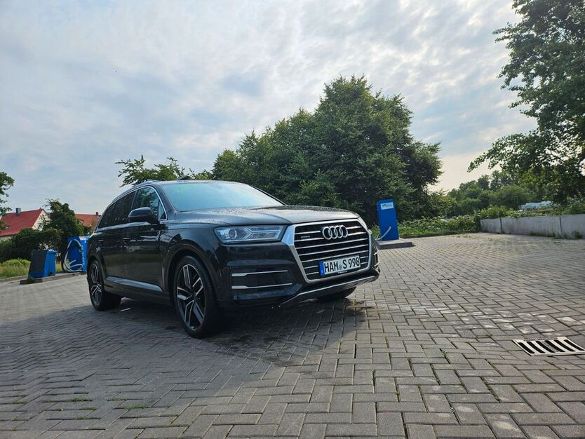 Audi Q7 206.000 km 26.999 € Hamm 59075