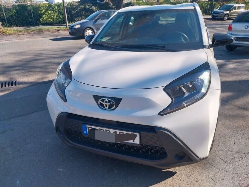 Aygo (X)