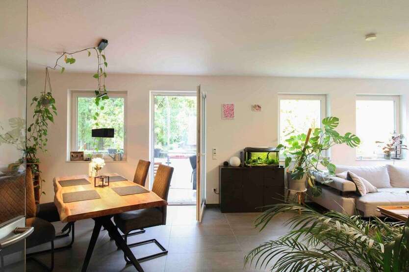 Wohnung zum Kaufen in Bad Sassendorf 349.000 € 89 m² 3 zimmer