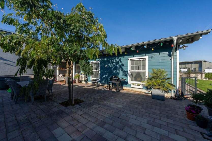 Ein lichtdurchfluteter Bungalow mit Gewerbehalle für die ganze Familie in Top-Wohnlage von Bork zimmer