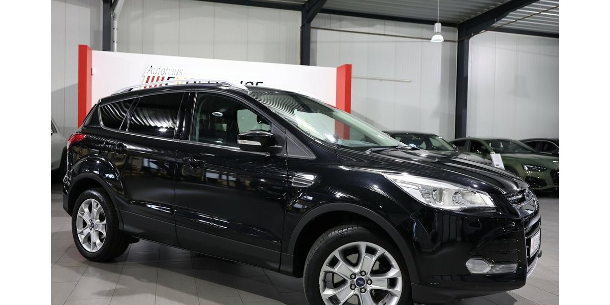 Ford Kuga 2.0 TDCI 4x4 TITANIUM / LEDER / NAVI+ 90.000 km 13.711 &euro; Hamm 59077