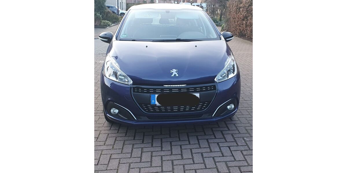 Peugeot 208 127.800 km 4.900 &euro; Lüdinghausen 59348