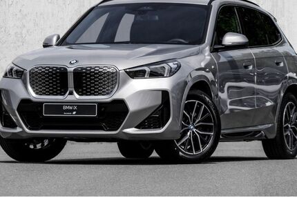 BMW iX1 15.900 km 48.370 &euro; Ahlen 59227