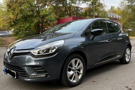 Renault Clio 101.000 km 10.200 &euro; Frankfurt 60314