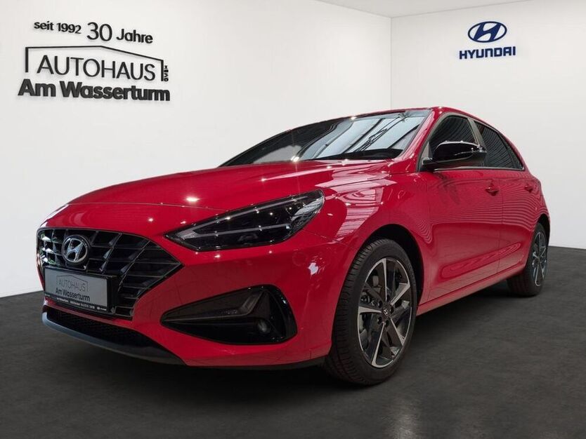 i30