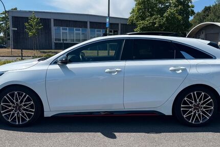 Kia pro ceed / ProCeed 76.800 km 23.900 &euro; Ennigerloh 59320
