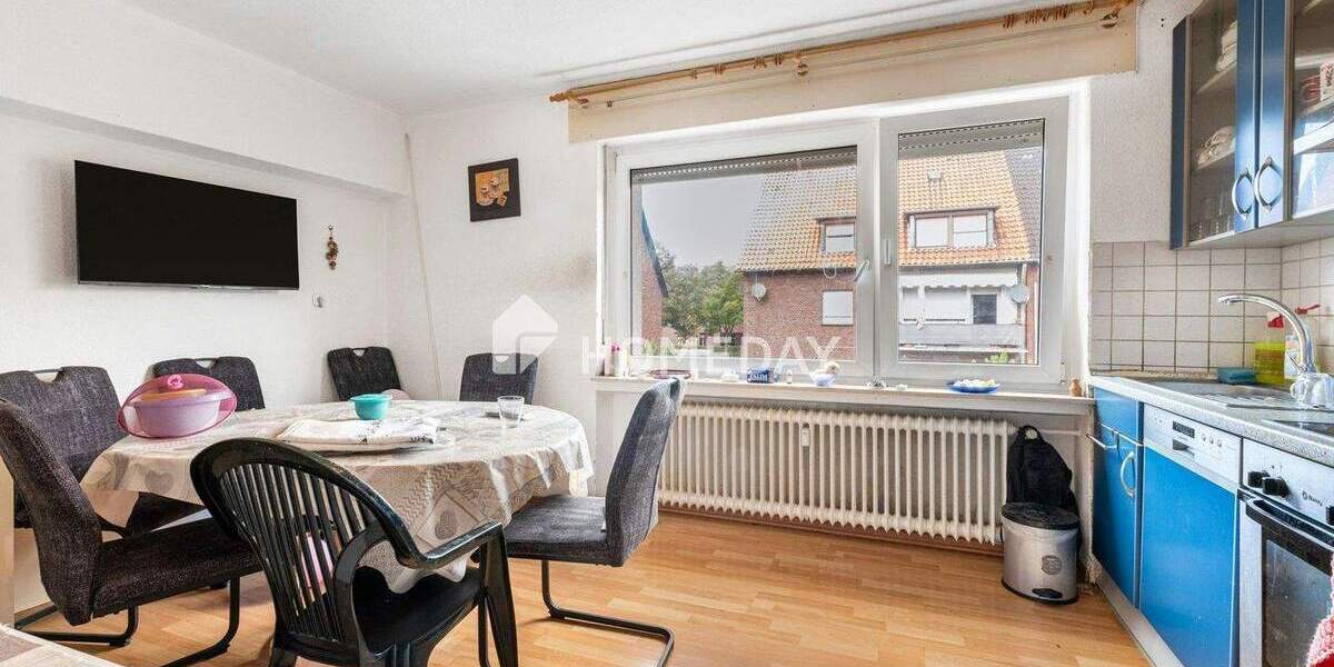 Gepflegtes Mehrfamilienhaus mit Gewerbeeinheit - nur im Paketverkauf LCWQXJMM, Gesamtpreis 779.000 € 6 zimmer