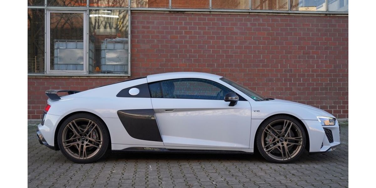 Audi R8 31.700 km 147.500 € Lünen 44532